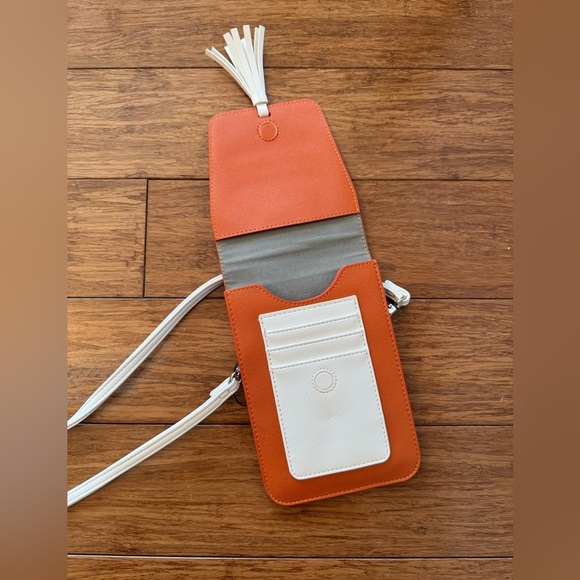 K. Carroll 7.5" Orange and White Fashionable Crossbody Handbag Tassel Travel - Picture 6 of 8